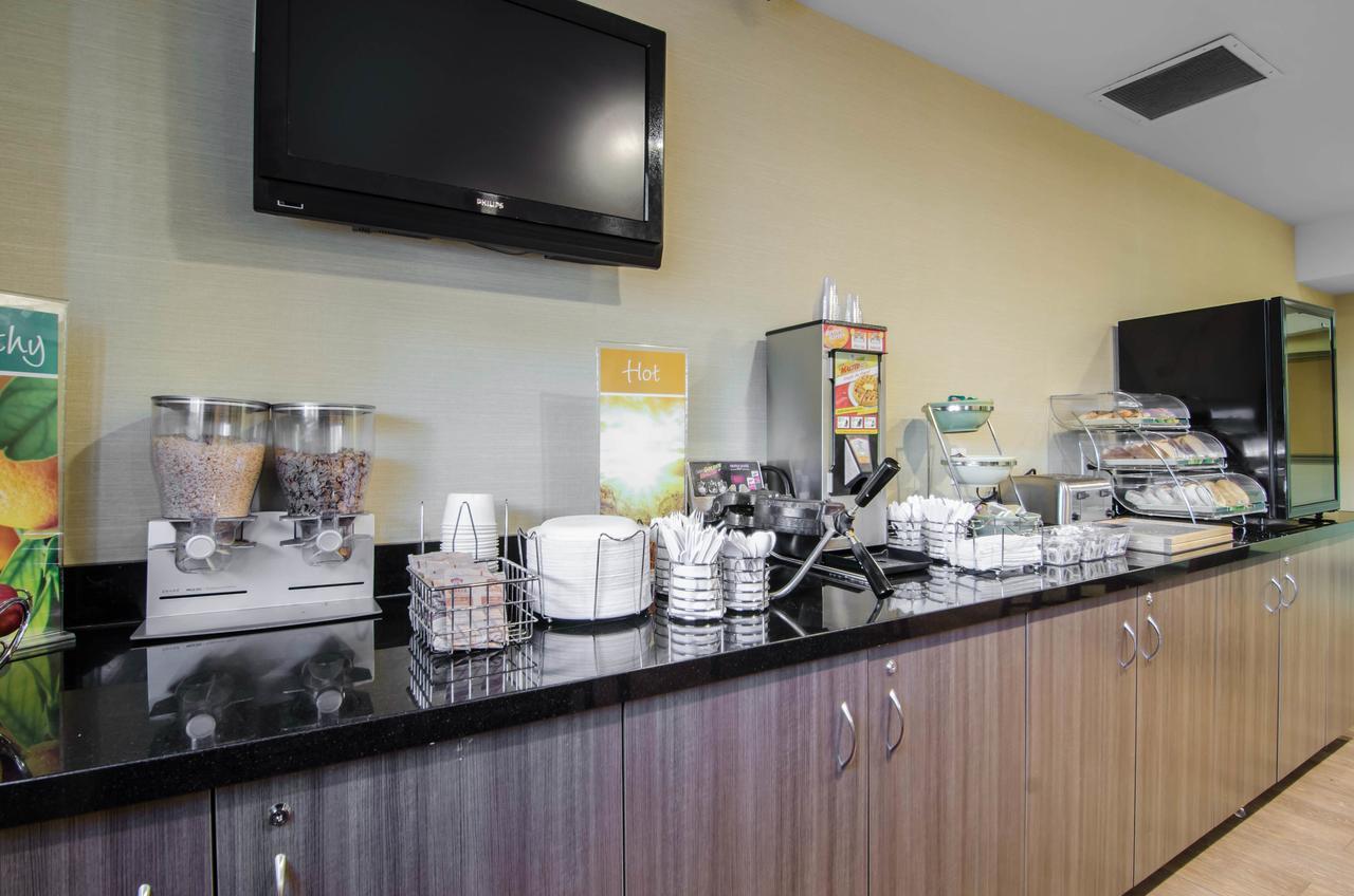 Courtyard By Marriott Regina Downtown Hotel Luaran gambar