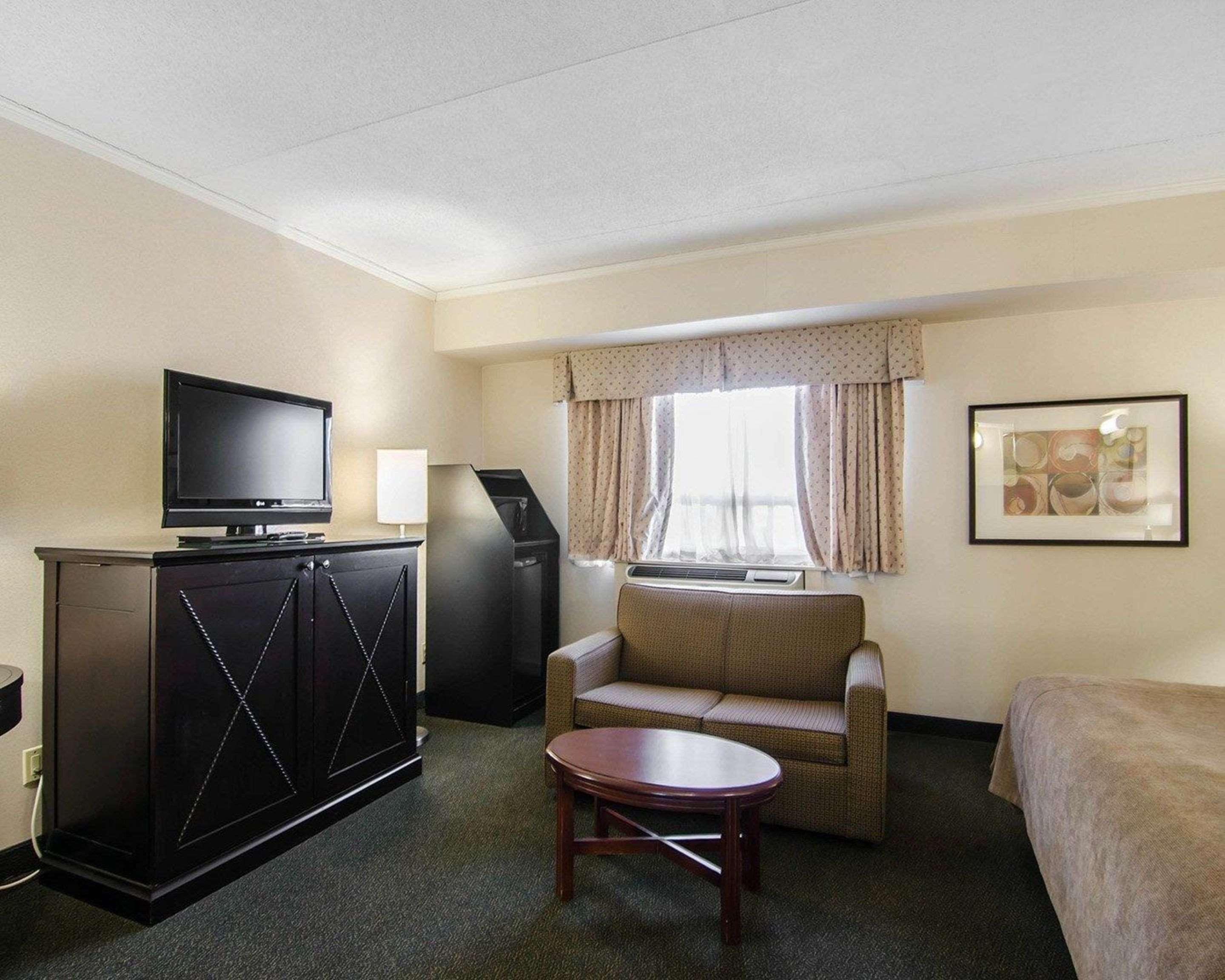 Courtyard By Marriott Regina Downtown Hotel Luaran gambar