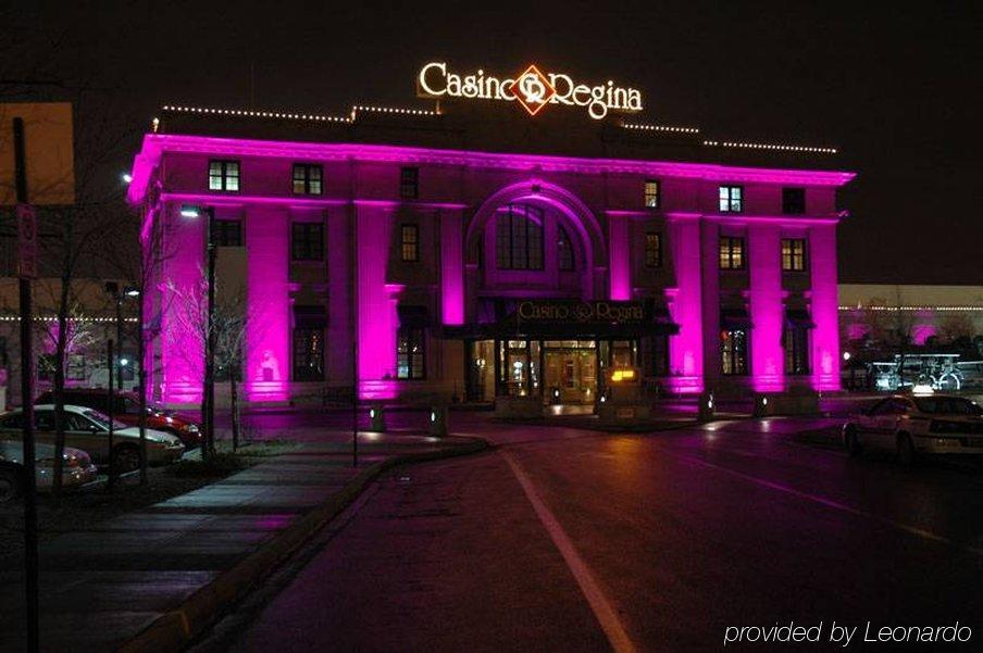Courtyard By Marriott Regina Downtown Hotel Servis gambar