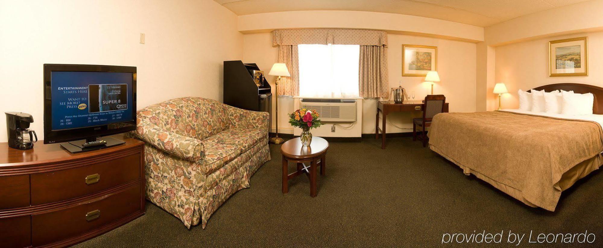 Courtyard By Marriott Regina Downtown Hotel Bilik gambar
